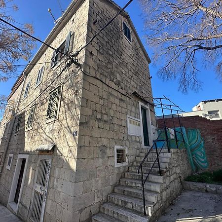 Hostel Split Bagian luar foto