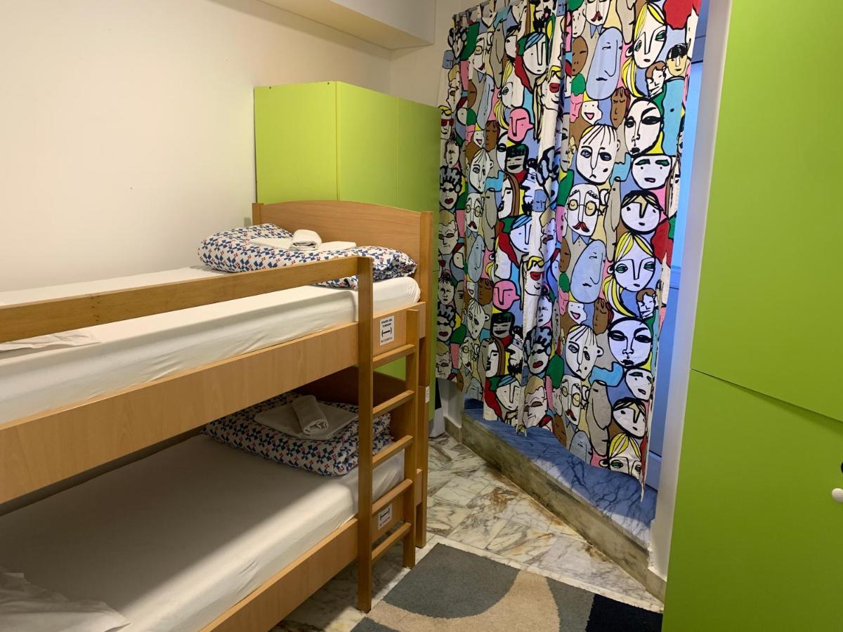 Hostel Split Bagian luar foto