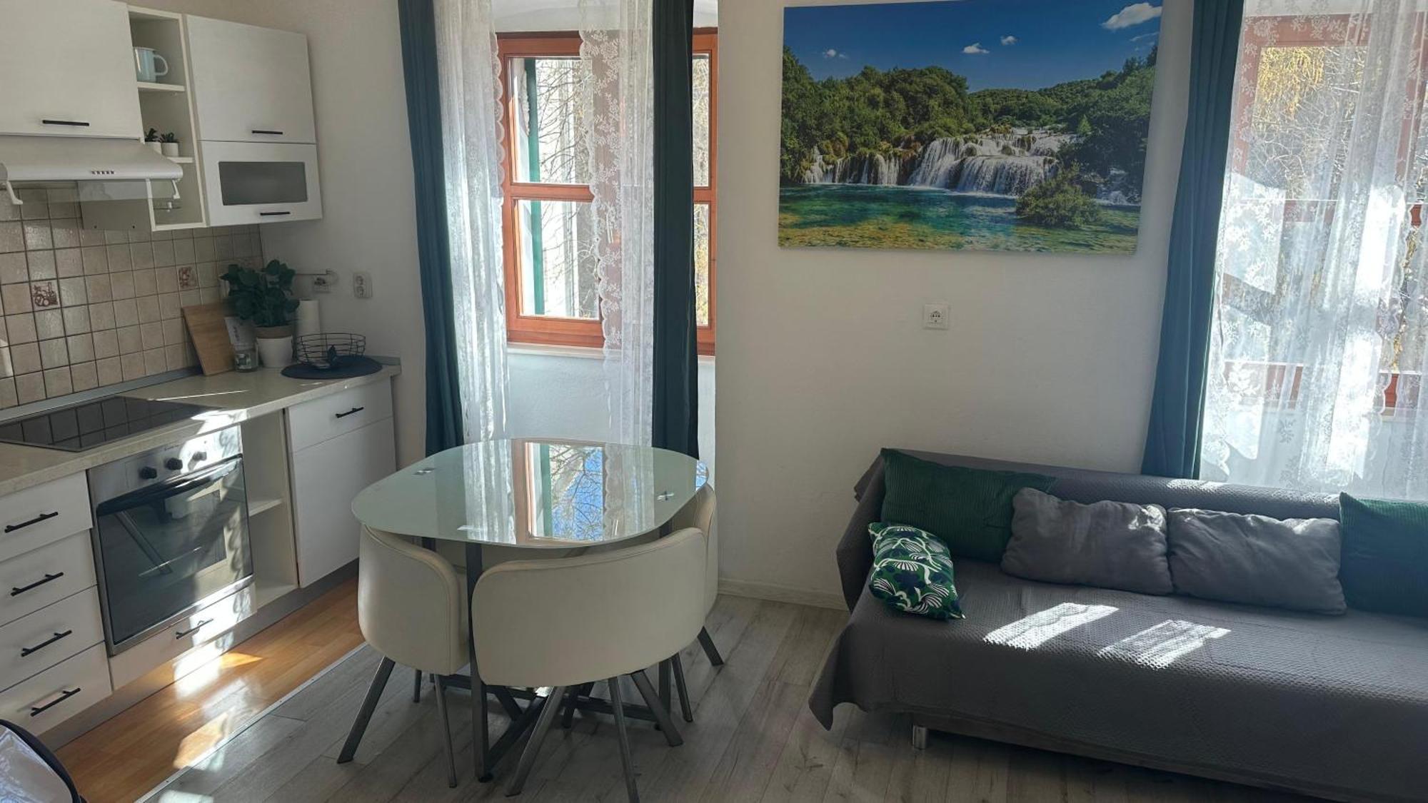 Hostel Split Bagian luar foto