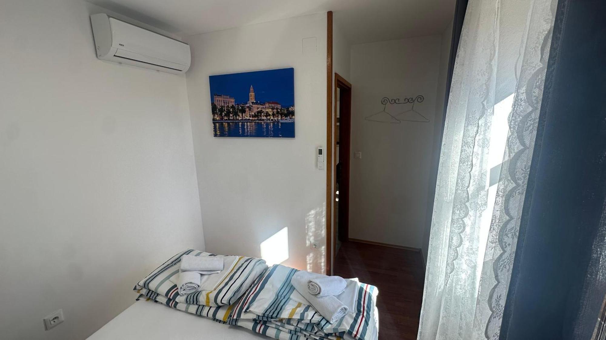 Hostel Split Bagian luar foto