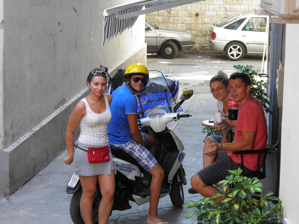 Hostel Split Bagian luar foto